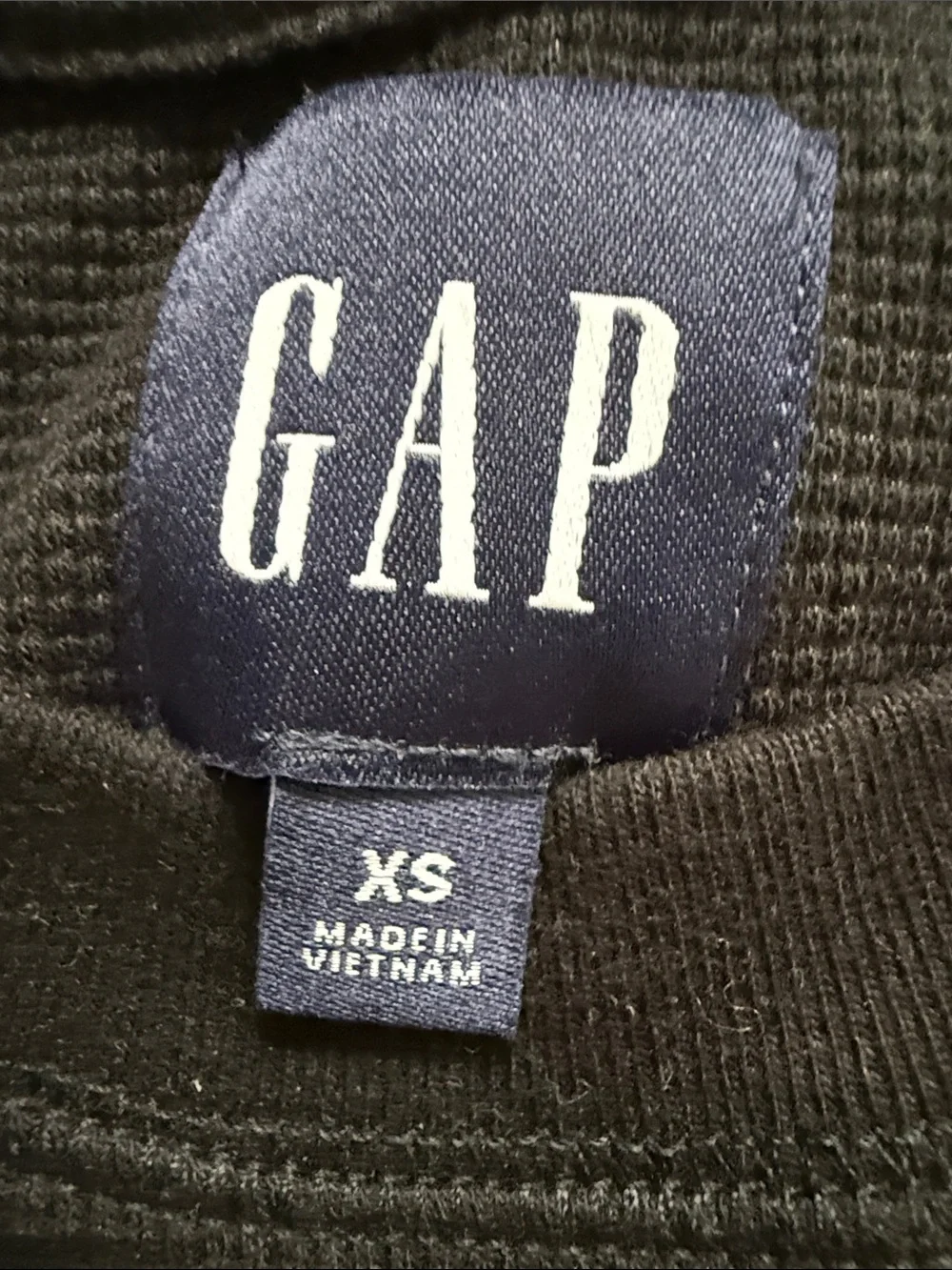 Brand new!!! GAP Men's Black Waffle Crewneck Sweater size XS